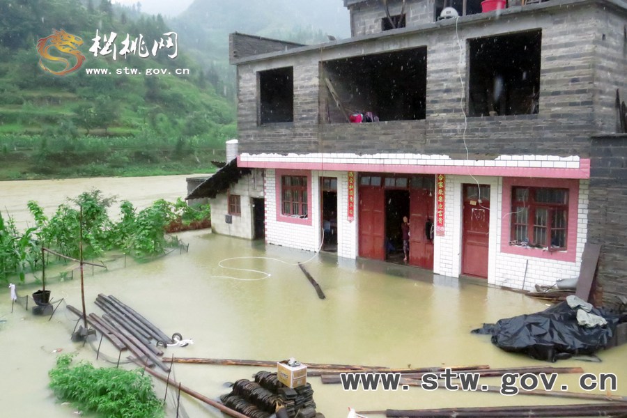 特大暴雨襲擊松桃 搶險救災(zāi)爭分奪秒