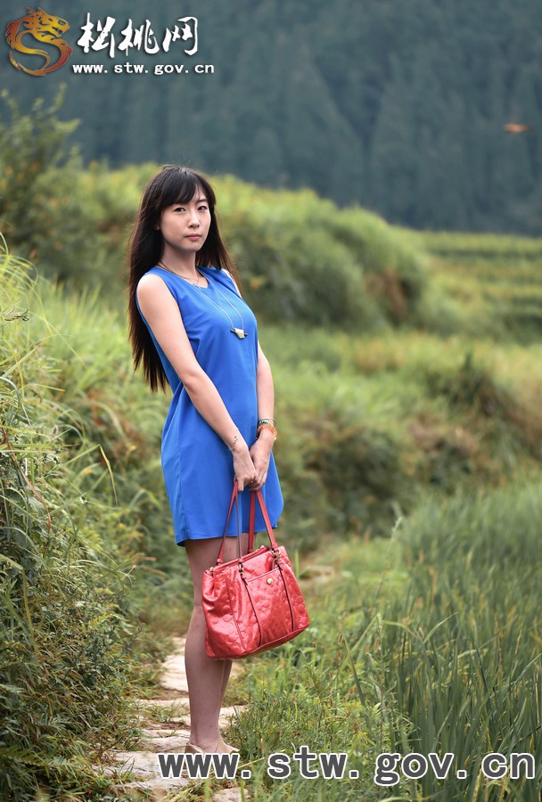 笑相望，伊人如舊
