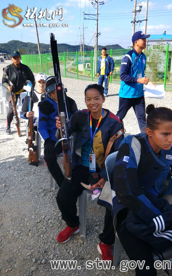 苗家“女漢子”世界軍事比武攬五金
