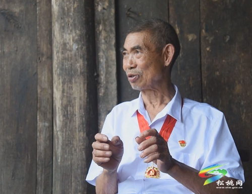 【光榮在黨50年】?楊海堂：我是共產(chǎn)黨員，我先上