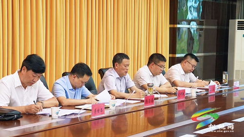 ​松桃苗族自治縣政法隊(duì)伍教育整頓總結(jié)大會(huì)召開