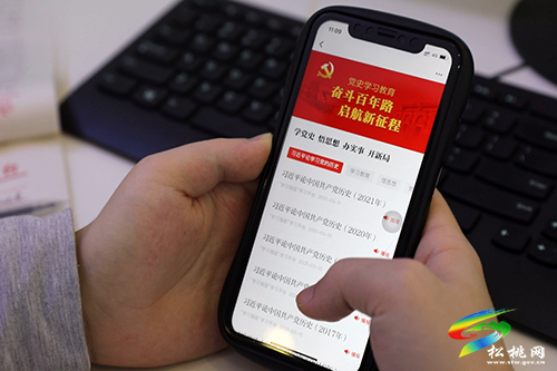 【奮斗百年路 啟航新征程】縣融媒體中心：讓黨史學(xué)習(xí)教育“聲”動(dòng)起來