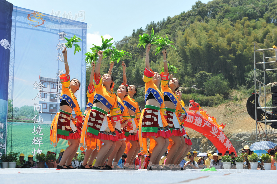 牛郎鎮(zhèn)“人間仙境•神奇牛郎”七月七中國(guó)情人節(jié)活動(dòng)