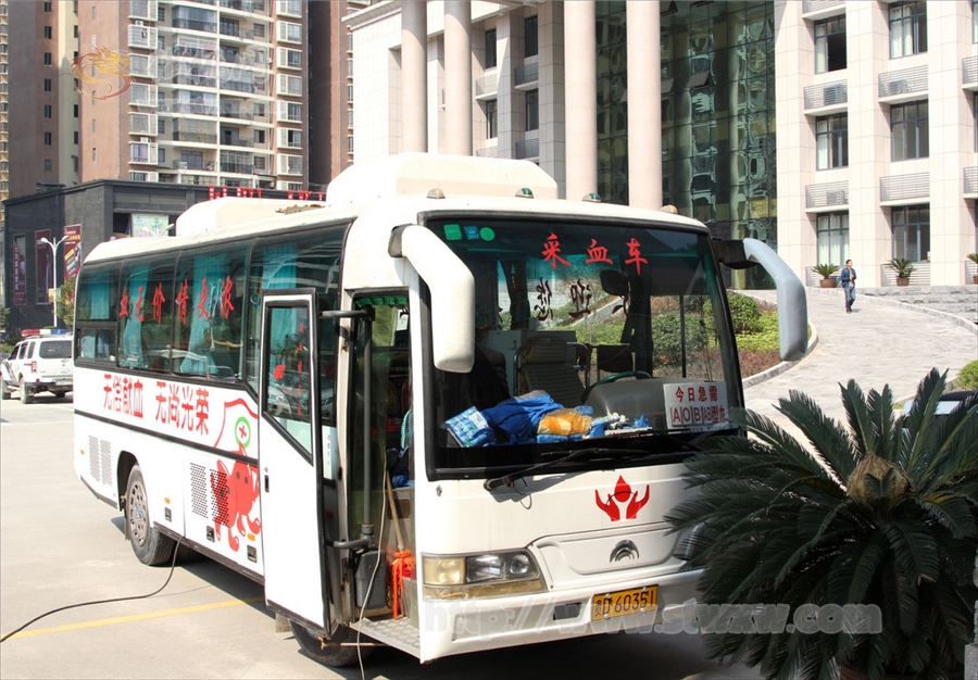 松桃警察：義務(wù)獻(xiàn)血無(wú)尚光榮