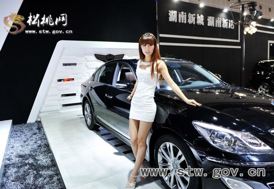 百萬豪車·爭先亮相湖南車展