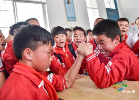松桃：傳統(tǒng)體育文化進(jìn)校園