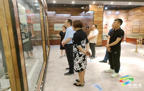 道真縣人大來松考察