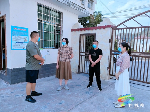 廖東梅到盛峰殯儀館、民政福利園區(qū)等地督導(dǎo)疫情防控工作