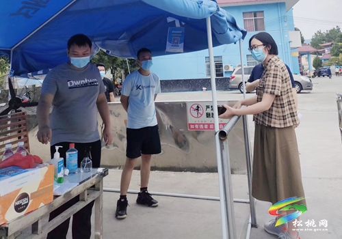 廖東梅到盛峰殯儀館、民政福利園區(qū)等地督導(dǎo)疫情防控工作