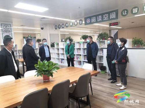 何彬率隊赴印江縣考察學(xué)習(xí)城市公共閱讀空間建設(shè)工作