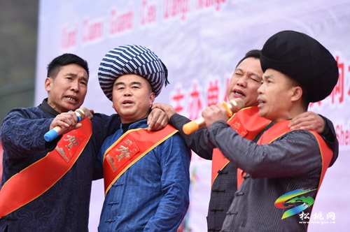 松桃：百首苗歌頌黨恩 黨的二十大精神深入苗鄉(xiāng)