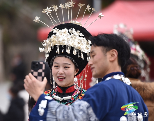 松桃：百首苗歌頌黨恩 黨的二十大精神深入苗鄉(xiāng)