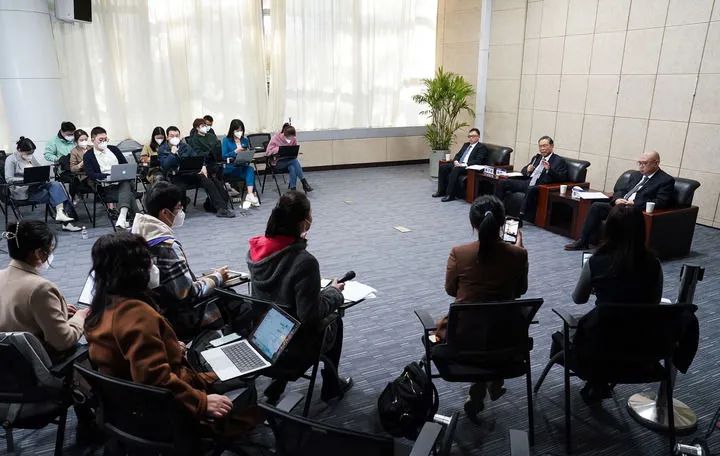 能回家過年嗎？會重復感染嗎？鐘南山解答