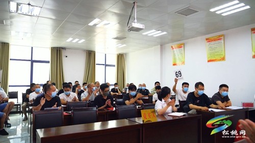 松桃：報廢電解錳生產(chǎn)設備陰陽極板拍賣會成功落錘