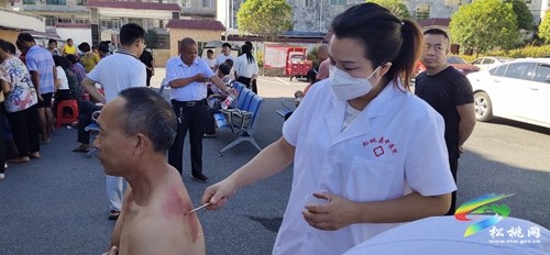 松桃：服務送上門 百姓感黨恩