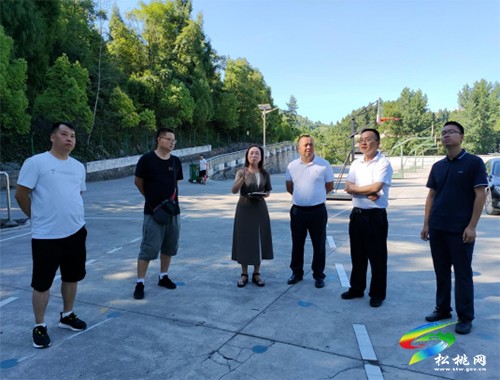 縣政協(xié)視察城區(qū)學(xué)校義務(wù)教育擇校熱及開展重點(diǎn)提案督辦工作