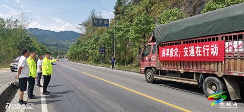松桃：交通人合力抗旱保民生