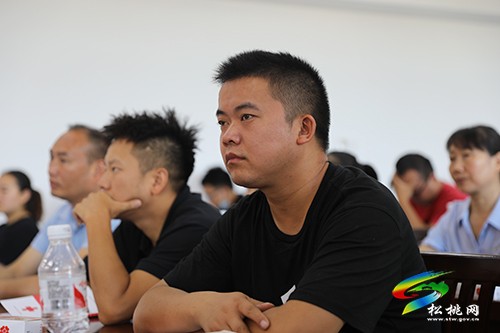 松桃紅十字會(huì)舉辦應(yīng)急救護(hù)員持證培訓(xùn)
