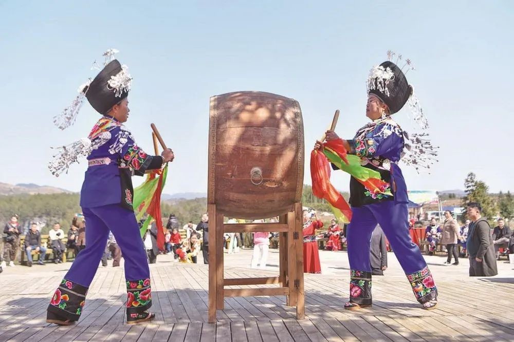喜迎二十大丨松江兩岸滿目新