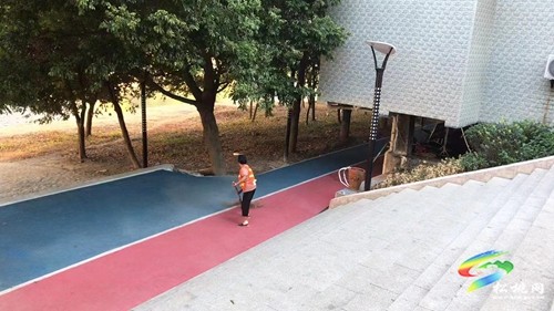 松桃：環(huán)衛(wèi)工人堅守崗位 守護城市潔凈美麗