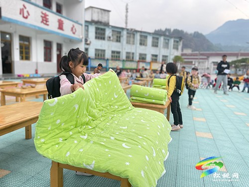 寨英鎮(zhèn)上寨幼兒園開展“小比拼、大成長”生活技能大賽