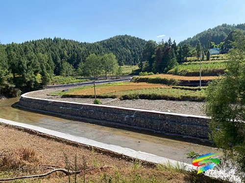 松桃水務(wù)局河道管理所創(chuàng)建“四抓”工作法，破解水生態(tài)項(xiàng)目建設(shè)難題