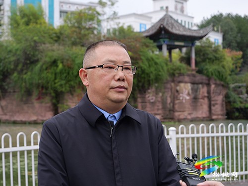 省委第十三屆二次全會在松桃黨員干部群眾中引發(fā)熱烈反響