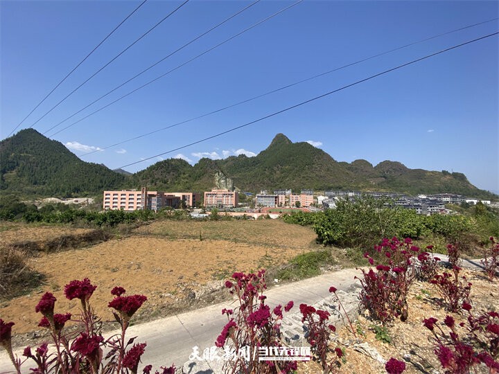 【二十大時(shí)光】松桃自治縣迓駕鎮(zhèn)：黔湘渝一家親 攜手共建促發(fā)展