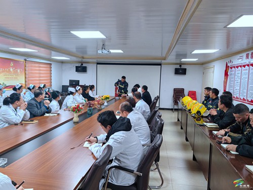 松桃消防到縣人民醫(yī)院開(kāi)展消防安全知識(shí)培訓(xùn)
