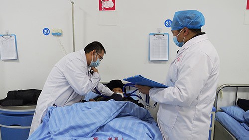 松桃：免費(fèi)配送中藥湯劑 守護(hù)群眾生命健康