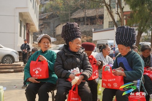 正大鎮(zhèn)：鄉(xiāng)村趣味運動會 親子互動樂開懷
