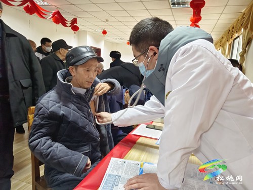 松桃：健康服務(wù)下基層，義診活動暖人心