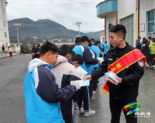 迓駕鎮(zhèn)2023年開展春季禁毒宣傳進(jìn)校園活動(dòng)