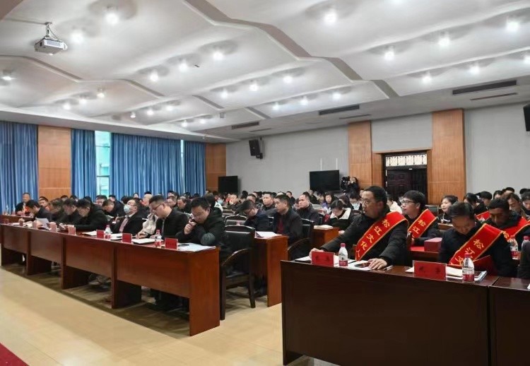 全縣推進(jìn)文明創(chuàng)建工作暨首屆“松江文化人才”表揚(yáng)大會(huì)召開