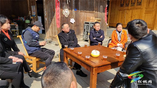 省文聯(lián)來松桃調(diào)研鄉(xiāng)村振興工作