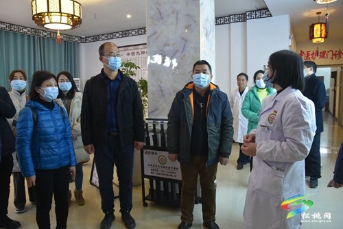 【山海相連?莞銅情深】東莞市衛(wèi)生健康局率隊到松桃調(diào)研指導(dǎo)工作