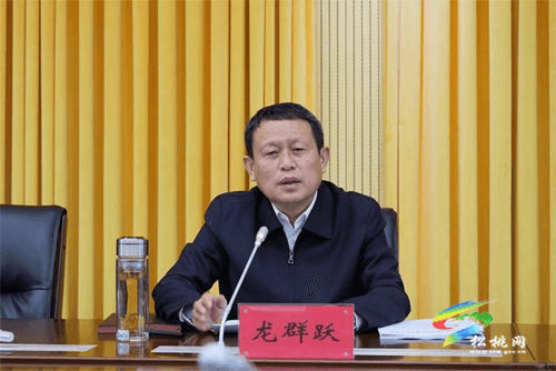 全縣抓黨建促鄉(xiāng)村振興基層黨組織書記“擂臺比武”暨重點工作現(xiàn)場觀摩總結(jié)會召開