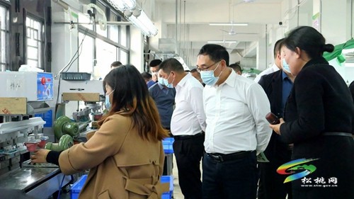 全縣抓黨建促鄉(xiāng)村振興基層黨組織書記“擂臺比武”暨重點工作現(xiàn)場觀摩總結(jié)會召開