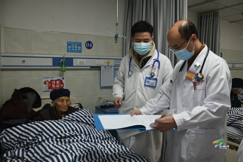 東莞“組團(tuán)式”幫扶專家下基層健康知識(shí)講座