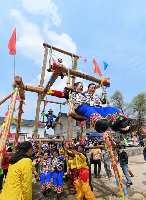 木樹(shù)鎮(zhèn)濫泥村：精彩！黔湘渝同胞歡度 “春社節(jié)”
