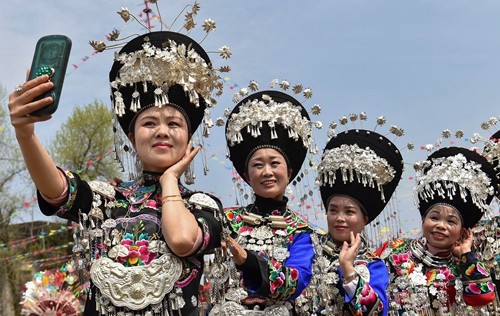 木樹(shù)鎮(zhèn)濫泥村：精彩！黔湘渝同胞歡度 “春社節(jié)”