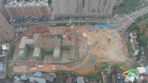 松桃：學(xué)校建設(shè)項目開啟建設(shè)“加速度”
