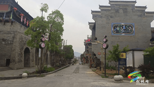 靜美九龍湖