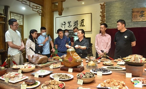 東莞市虎門鎮(zhèn)宣教文體旅游辦來松桃考察東西部協作工作