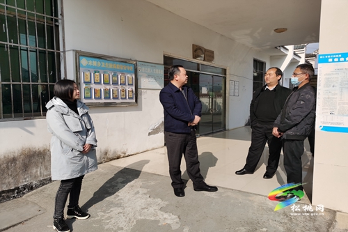 李俊宏在督導(dǎo)疫情防控工作時強調(diào)