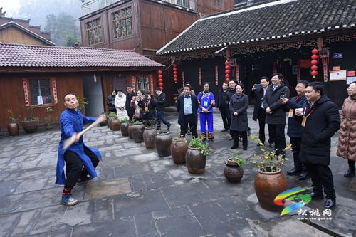 ​銅仁市建設(shè)新時代文明實踐中心試點工作調(diào)度會在松桃召開