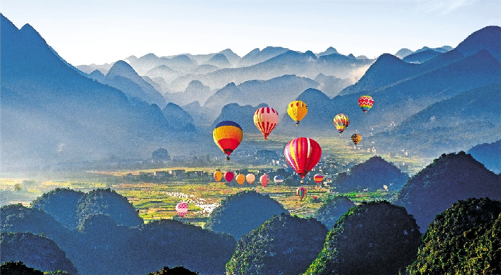 統(tǒng)籌供給需求兩側(cè)：高質(zhì)量提升貴州旅游丨學(xué)習(xí)貫徹《關(guān)于推動(dòng)旅游業(yè)高質(zhì)量發(fā)展加快旅游產(chǎn)業(yè)化建設(shè)多彩貴州旅游強(qiáng)省的意見》