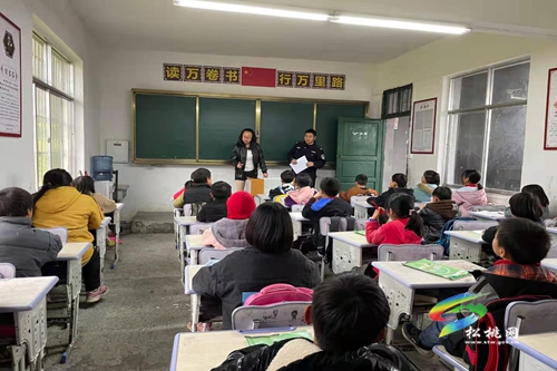 普覺鎮(zhèn)開展校園周邊環(huán)境檢查及安全知識進(jìn)校園宣傳行動