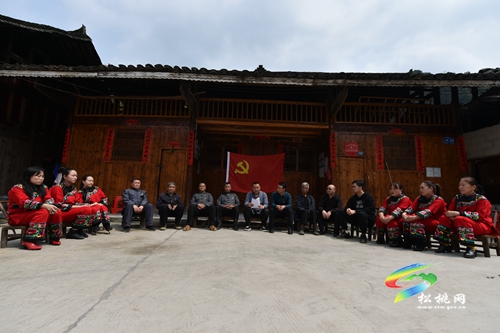 【奮斗百年路 啟航新征程】松桃“學(xué)講感悟”四輪驅(qū)動促進黨史學(xué)習教育換擋提速