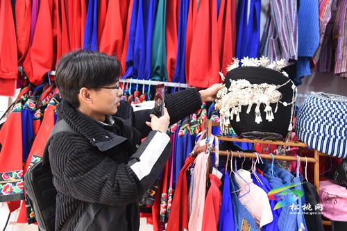 文創(chuàng)：讓民族元素“動(dòng)”起來(lái)產(chǎn)業(yè)品牌化“活”起來(lái)